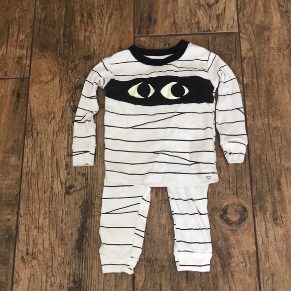 baby mummy pajamas